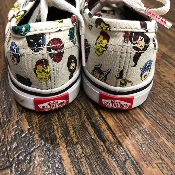 Marvel Vans - Picture 6 of 6